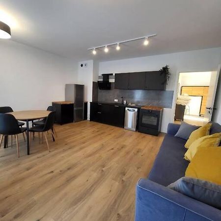 Duzy Apartament W Centrum - 3 Pokoje - Garaz Appartement Wrocław Buitenkant foto